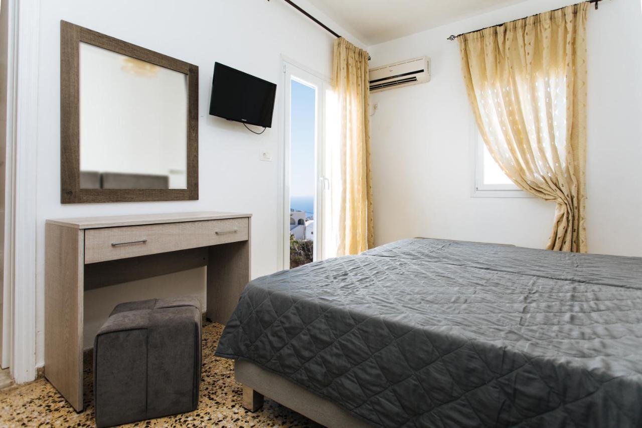 Nikos Hotel คาร์เทราดอส ภายนอก รูปภาพ