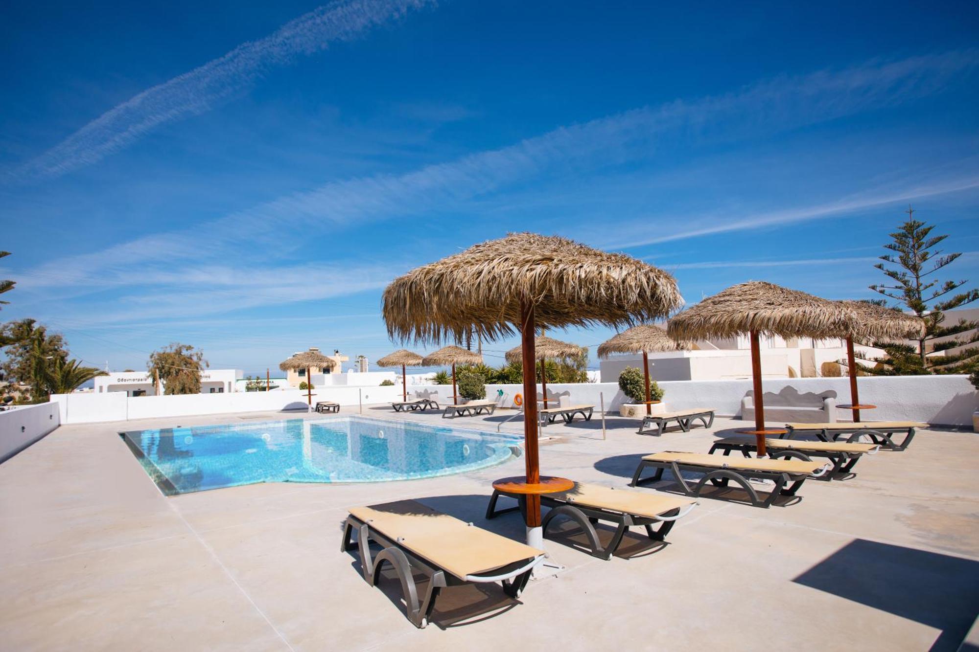 Nikos Hotel คาร์เทราดอส ภายนอก รูปภาพ